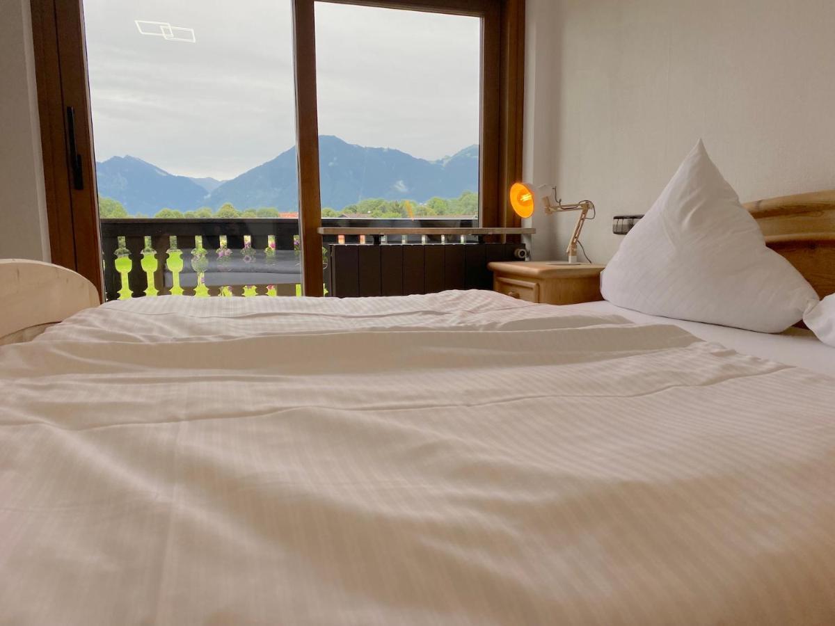 Grosszuegige Ferienwohnung Am Tegernsee Mit Suedbalkon Und Wallbergblick Bad Wiessee Buitenkant foto